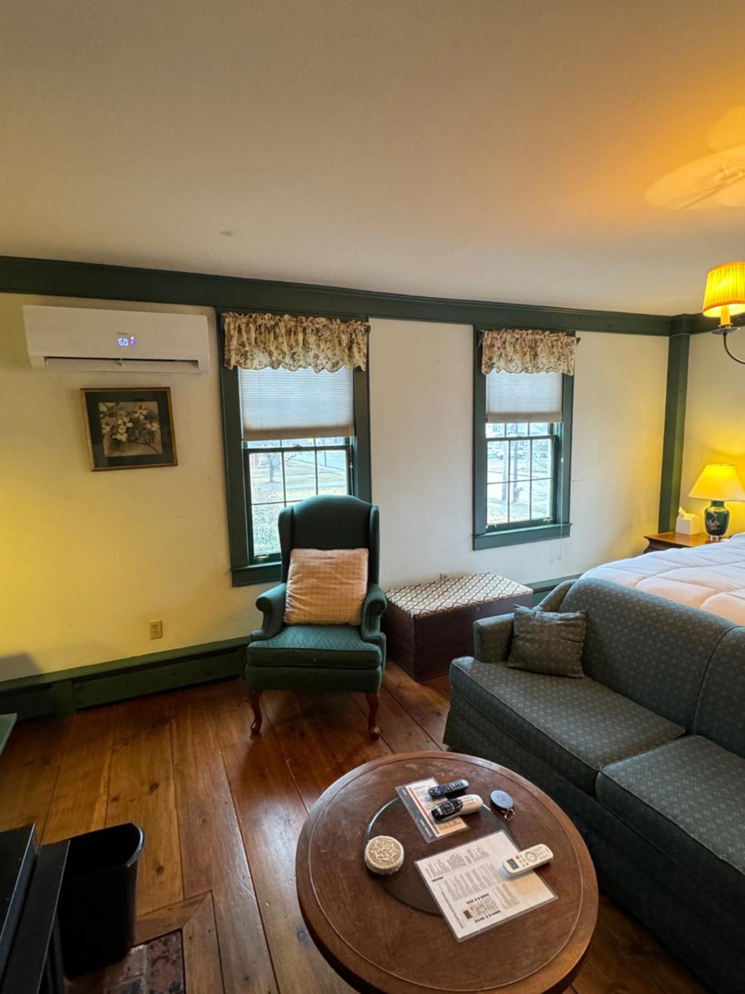 Chester Inn Esterno foto